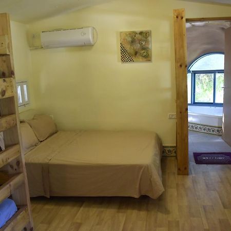 Sede Zevi Dutch Farm Israel Bed & Breakfast エクステリア 写真