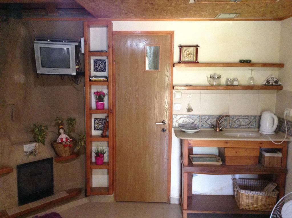 Sede Zevi Dutch Farm Israel Bed & Breakfast エクステリア 写真